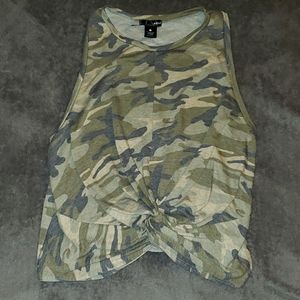 Camo Print Twist Front Active Tank